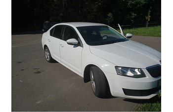 Аренда авто с водителем, авто с личным водителем, прокат с экипажем, авто на свадьбу. трансфер