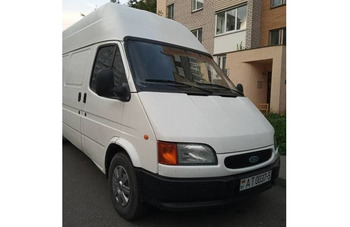 Аренда микроавтобуса без водителя кат.В на сутки, без залога.