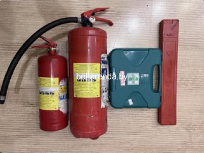набора автомобилиста для прохождения техосмотра автомобиля. Огнетушители ОП-2 или ОП-5.